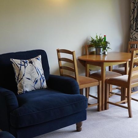 Hook Farm Cottages Royal Wootton Bassett Εξωτερικό φωτογραφία