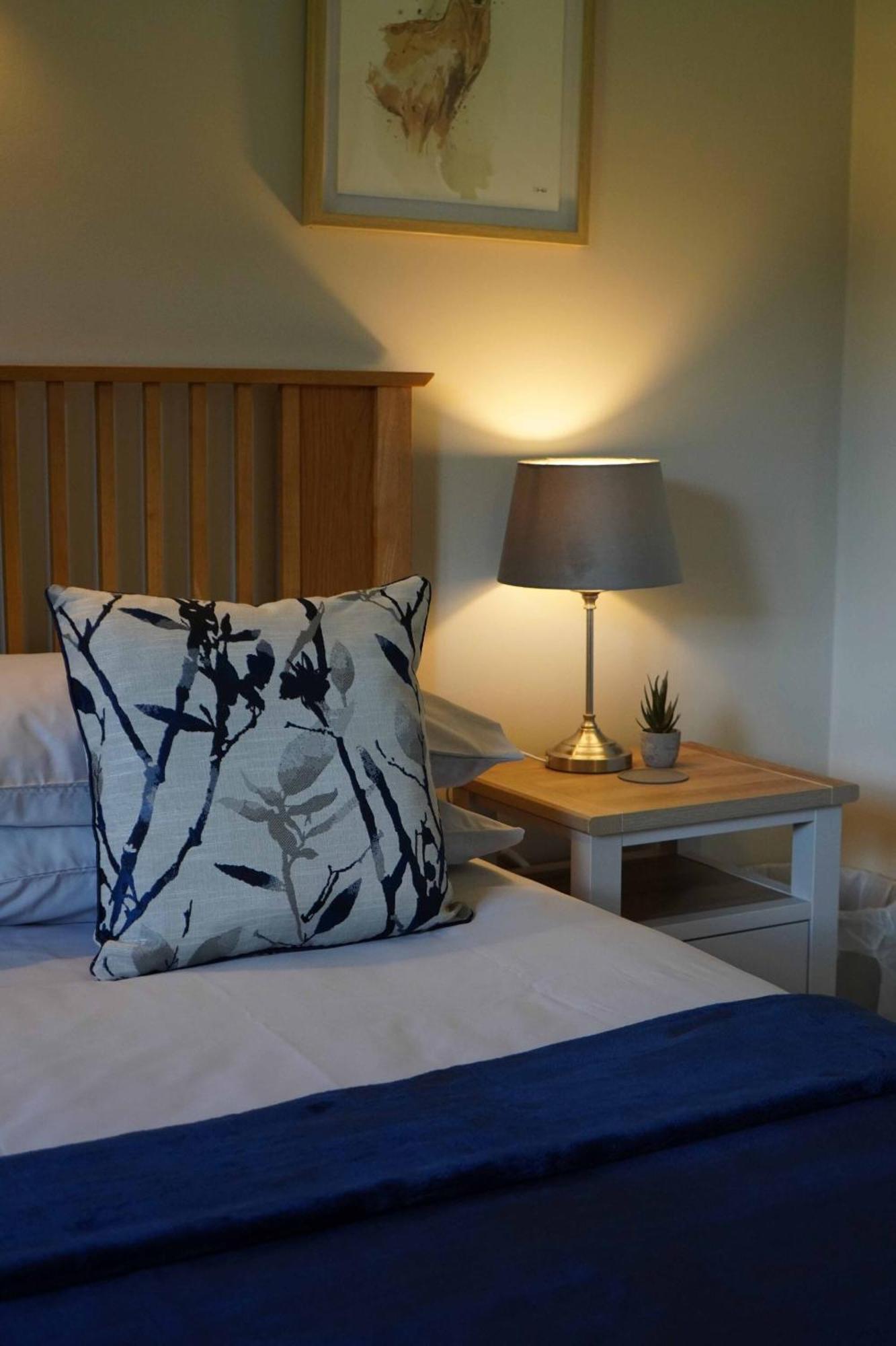 Hook Farm Cottages Royal Wootton Bassett Εξωτερικό φωτογραφία